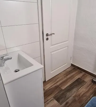 Byjoe Apartment *